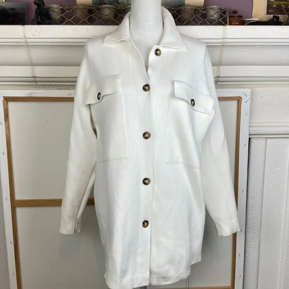 Truth by Republic Long Ivory Sweater Cardigan Shacket w/button flap pockets warm